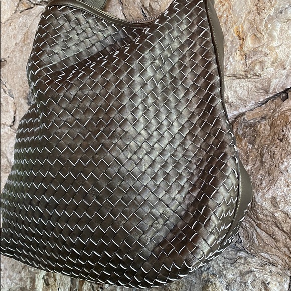 Danier leather woven purse - Picture 3 of 8